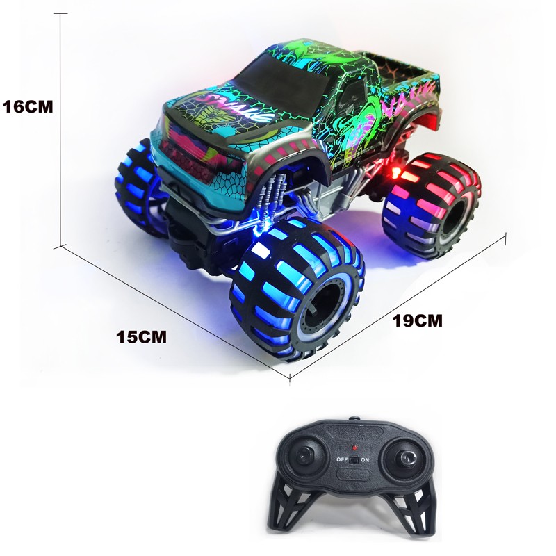 2.4G Remote Control Off-road Car With Lights